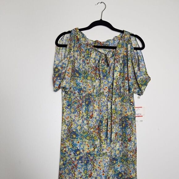Rachel Roy Floral Print Dress • Tie Neck • Peek-a-Boo Sleeves • Flowy w/ Pockets - Picture 7 of 10